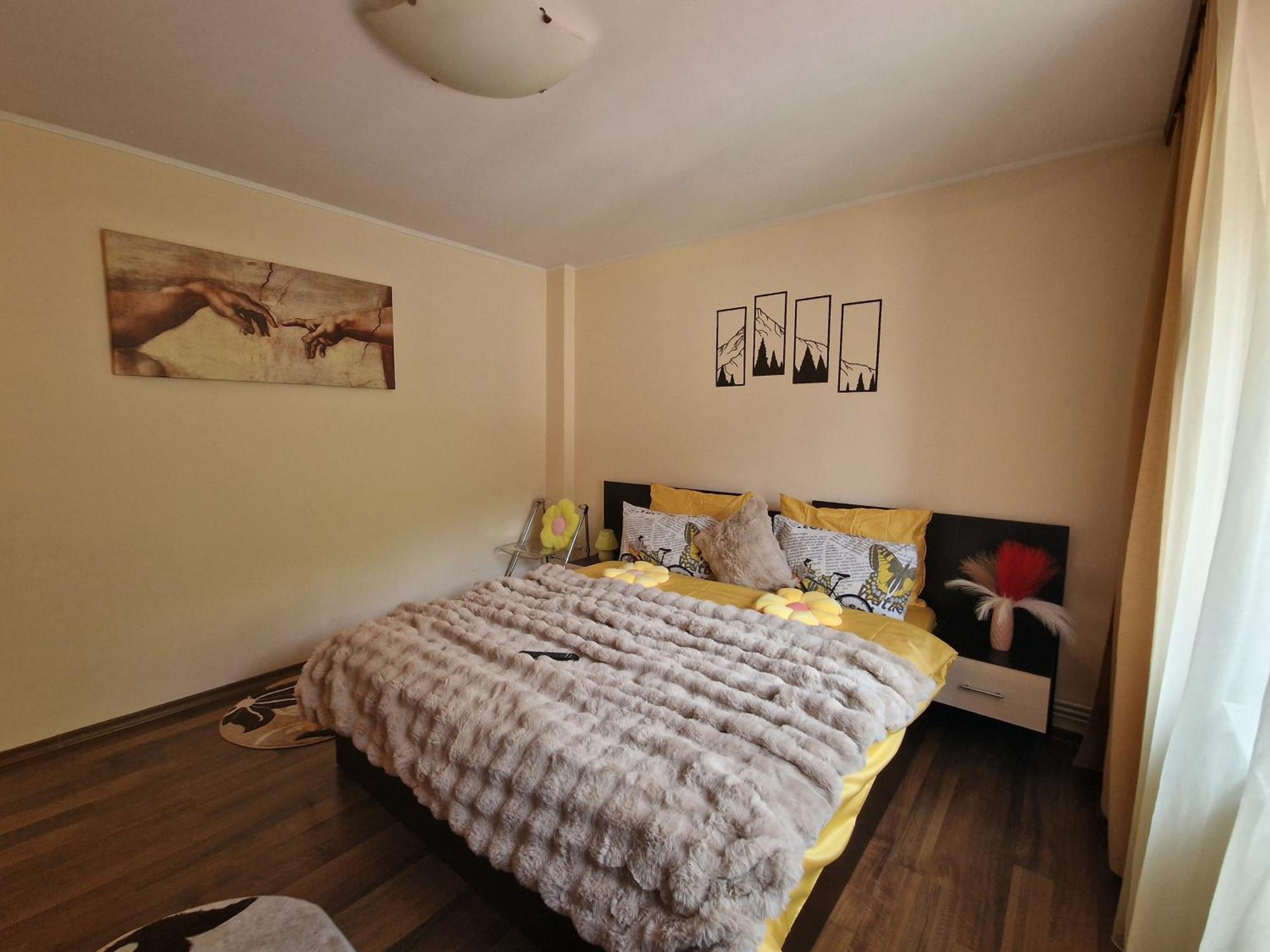 Apartament Red & Yellow Slănic-Moldova Εξωτερικό φωτογραφία